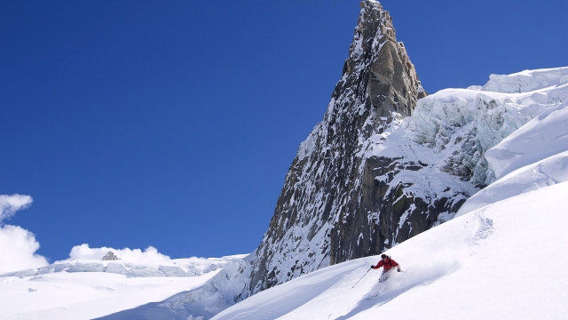 开元集团室内蹦极健身的蹦极带怎么穿